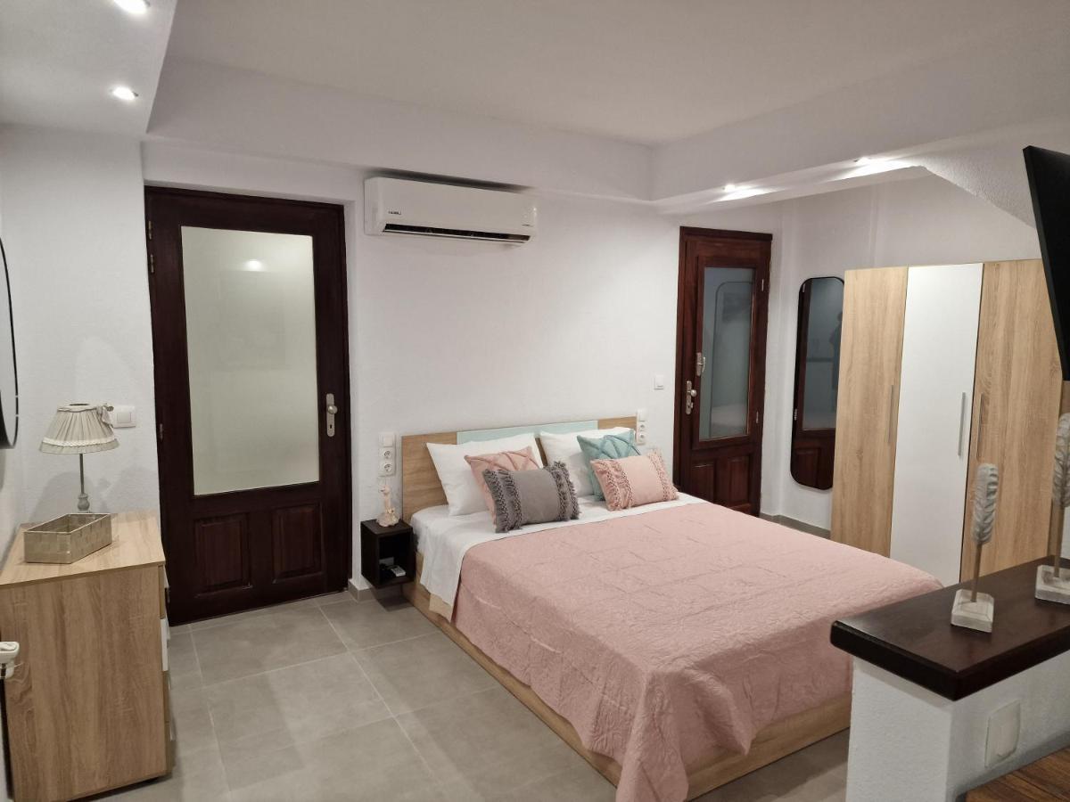 Apartamento Το Στενάκι Skiathos Exterior foto