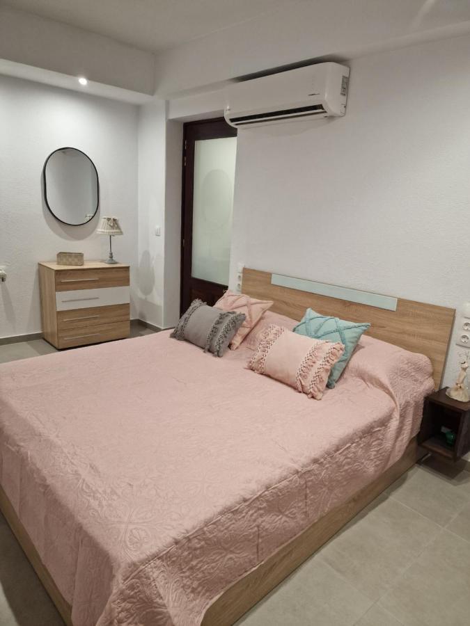 Apartamento Το Στενάκι Skiathos Exterior foto