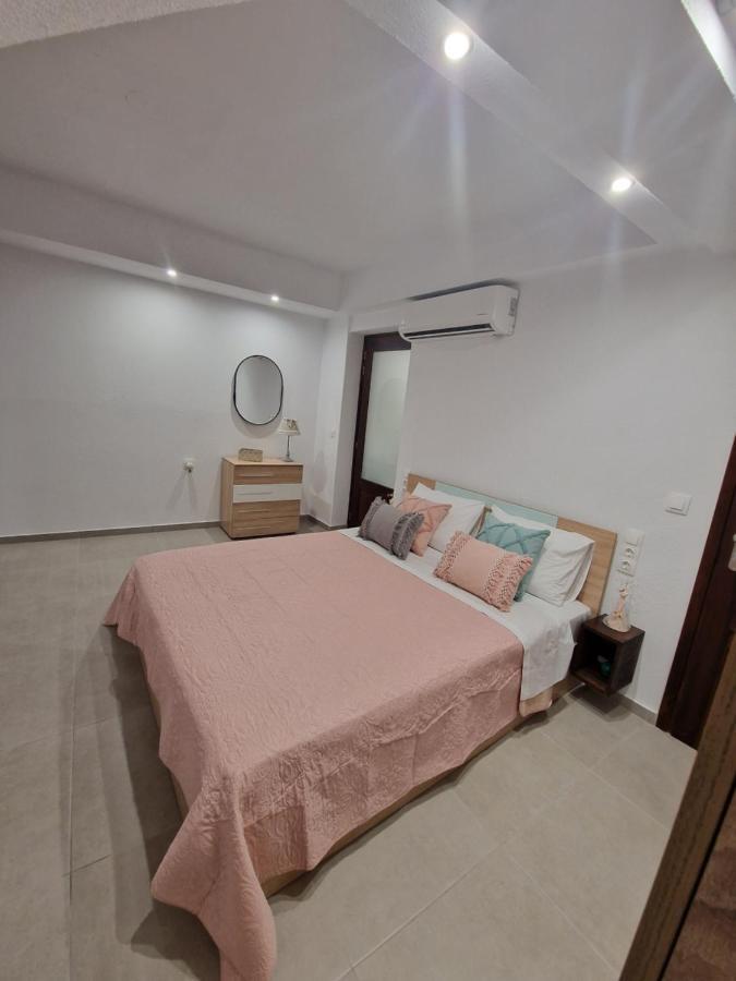 Apartamento Το Στενάκι Skiathos Exterior foto