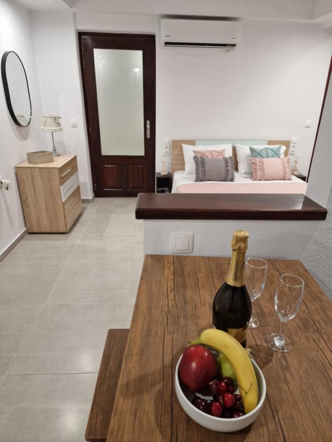 Apartamento Το Στενάκι Skiathos Exterior foto